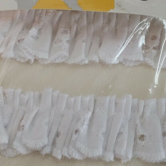 Baby Girl Rhumba Tights Ivory Eyelet Ruffled Infant 0 6 Mo TicTacToe USA Vintage - Picture 9 of 9